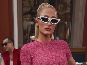 Paris Hilton Mulai Perawatan Kulit dari Usia 8 Tahun, Diajari Ibu