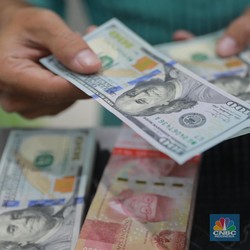 Asia Jungkir Balik : Yen Paling Perkasa, Rupiah - Dong Vietnam Ambruk