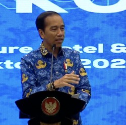 Jokowi Bongkar Predator Harga E-Commerce, Kaget Baju Rp 5.000