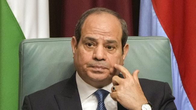 Egyptian President Abdel Fattah el-Sisi Confirms Third Term Bid Amid Economic Crisis and Political Opposition