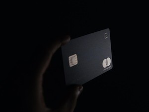 Cuma Buat Orang Super Tajir, Ini Daftar Pemilik Kartu Kredit Black Card