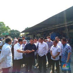 Erick Thohir Bawa Rombongan Sidak ke Pasar Cipinang, Ada Apa?