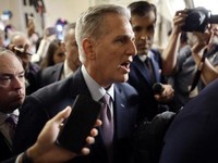 Geger Ketua DPR AS Kevin McCarthy Dipecat, Ini Alasannya