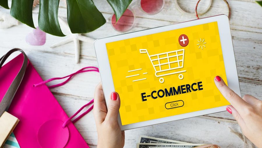 Ilustrasi ecommerce. (Dok. Freepik)