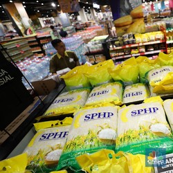 Ini Sebab Bulog Setop Beras SPHP ke Distributor Saat Harga Masih Mahal