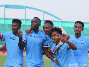 Gol Sundulan Abdul Rahman Bawa Rans Nusantara FC Unggul 1-0 Atas PSM Makassar