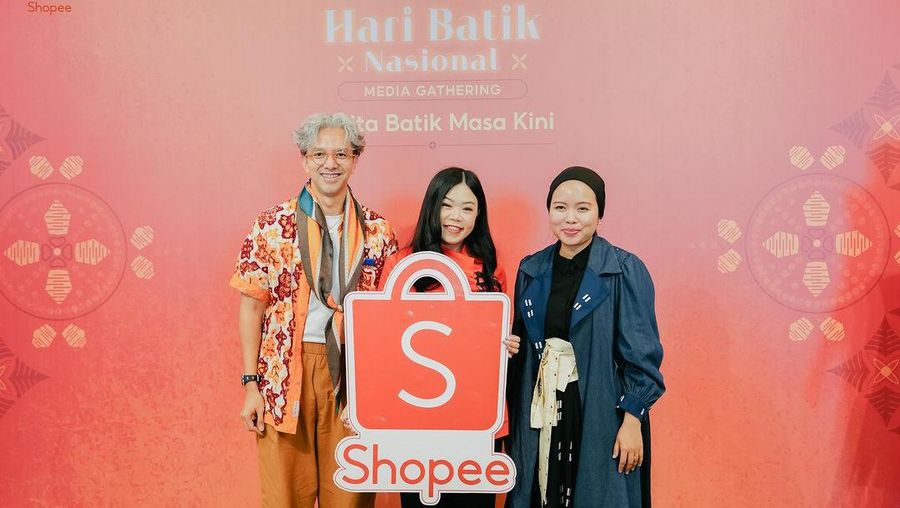 Hari Batik Nasional