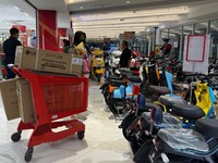 Diskon Gede-gedean Transmart, Warga Borong Alat Elektronik