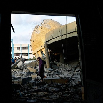 Potret Masjid Terkemuka Gaza Hancur Digempur Militer Israel