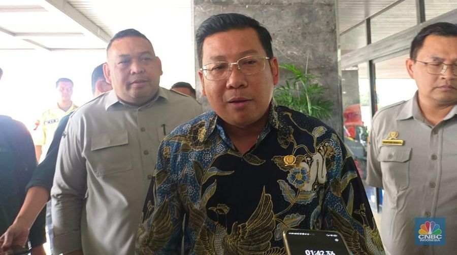 Plt Mentan Arief Prasetyo Adi mulai berkantor di Kementan hari ini, Senin (9/10/2023). (վ/Martyasari Rizky)