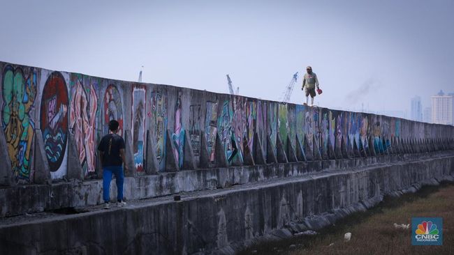Wamen PU Ungkap Pembiayaan Giant Sea Wall Jakarta Tahap Awal Pakai Ini