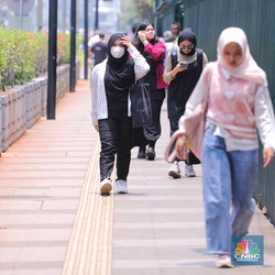 Alasan Cuaca Masih Panas dan Ramalan Hujan Minggu Depan