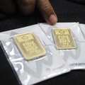 Mau Beli Emas Saat Harga Turun? Ini Kekurangannya
