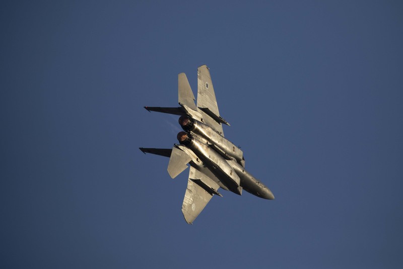 Pesawat tempur canggih F-15.  (AP Photo/Ariel Schalit)