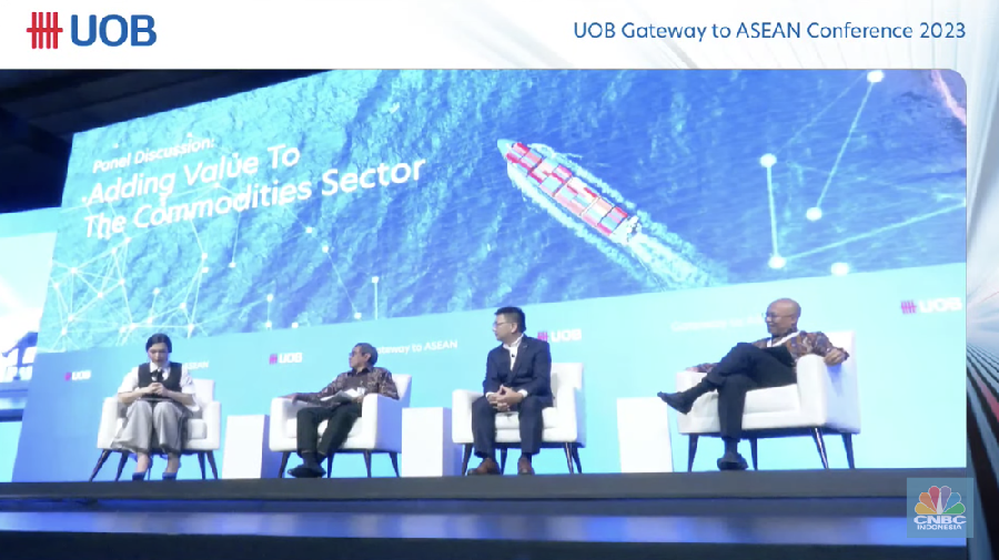 Dirjen EBTKE Yudo Dwinanda di acara Konferensi UOB Gateway to ASEAN di Hotel Raffles, Jakarta, Rabu, 11/10. (CNBC Tri Susilo)
