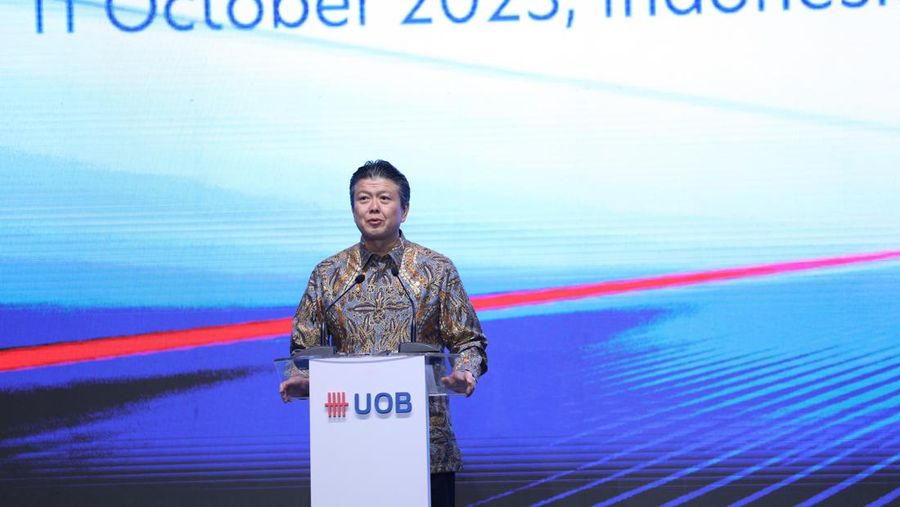 Hendra Gunawan Presiden Director of PT Bank UOB Indonesia dalam acara Gateway to ASEAN Confrence di Hotel Raffles Jakarta, Rabu (11/10/2023). (վ/Tri Susilo)