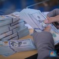 Pengusaha Kipas-Kipas Dolar Tapi Rupiah Ambruk, Ini Biang Keroknya