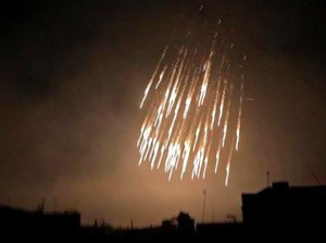Laporan HRW: Israel Gunakan Amunisi Fosfor Putih di Permukiman Lebanon