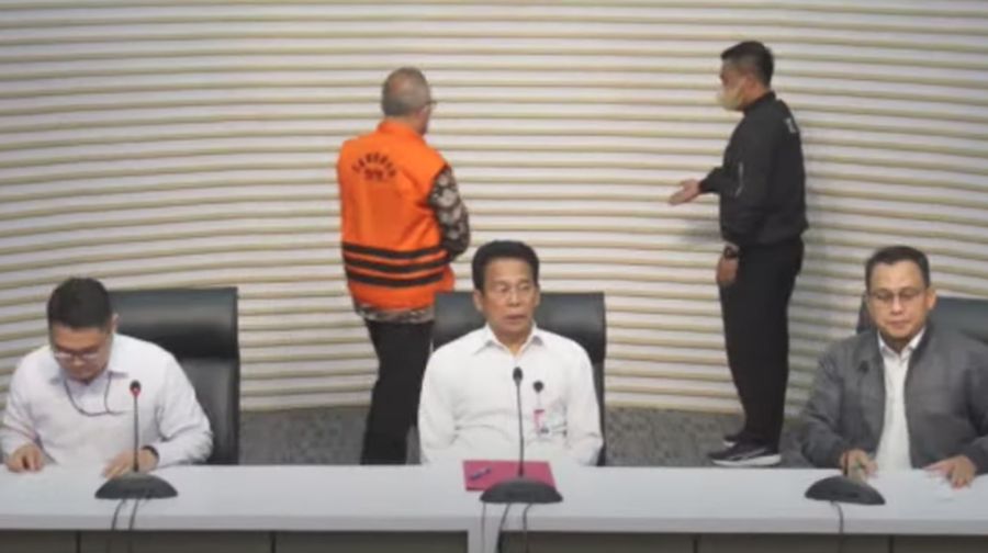 Konferensi pers penahanan tersangka terkait dugaan dan penerimaan gratifikasi di lingkungan Kementereian Pertanian di Gedung Merah Putih KPK, Rabu (11/10/2023). (YouTube/KPK RI)