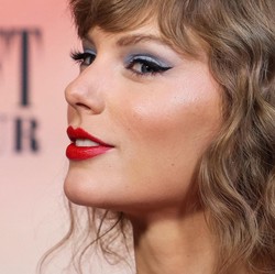 Heboh Nama Taylor Swift Hilang dari Twitter X