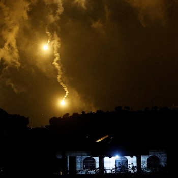 Perbatasan Lebanon Memanas, Hizbullah-Israel Saling Serang