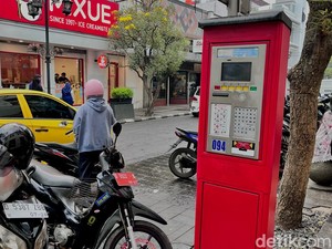 Farhan Mau Hidupkan Lagi Konsep Parkir Digital di Bandung