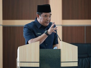 Pj Gubernur Bahtiar Baharuddin Umumkan UMP Sulsel 2024 Hari ini