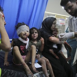 Biadab! Rumah Sakit Gaza Dihantam Rudal, 500 Orang Tewas