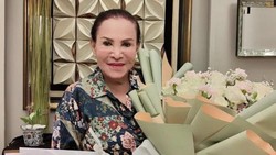 Keasyikan Bukber hingga Lupa Jaga Makan Bikin Mpok Atiek Masuk ICU