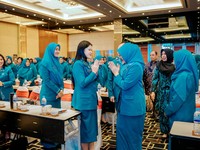 Kahiyang Ayu Dikukuhkan Jadi Pembina Posyandu Kota Medan