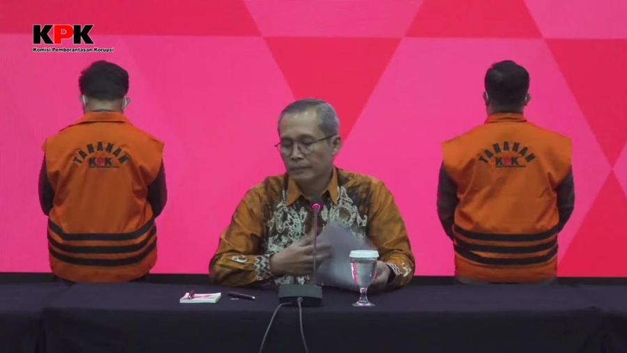 Konferensi pers penahanan tersangka terkait dugaan pemerasan dan penerimaan gratifikasi di KEMENTAN. (Tangkapan Layar Youtube KPK)