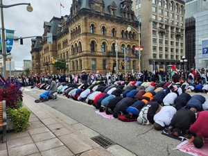 Mau Derajat Diangkat Allah SWT, Lakukan 4 Amalan Ini
