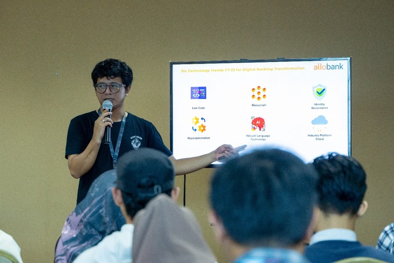 Program Studi Teknologi dan Informasi Universitas Siber (Cyber University) Indonesia mengunjungi Allo Bank dan InvestasiKu pada Kamis 13 Oktober 2023. (Dok. InvestasiKu)