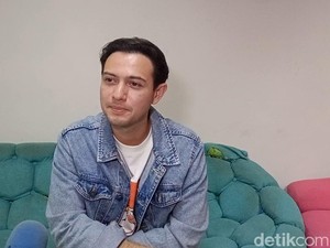 Rifky Balweel Tetap Bagi Waktu untuk Main dengan Anak Meski Sibuk Syuting