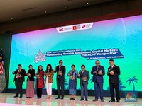 RI Mau Kaji Blue Bonds Guna Dorong Pasar Modal Berkelanjutan