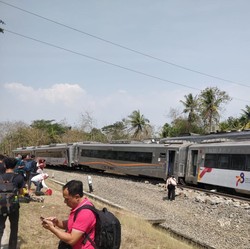 KA Argo Semeru Anjlok dan Ditabrak Wilis, Ini Penjelasan KNKT