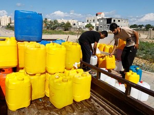 Terlalu! Israel Buang Limbah ke Aliran Air yang Diminum Warga Palestina