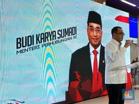 Menhub Temui Bos Pesawat China Pesaing Boeing, Ada Apa?