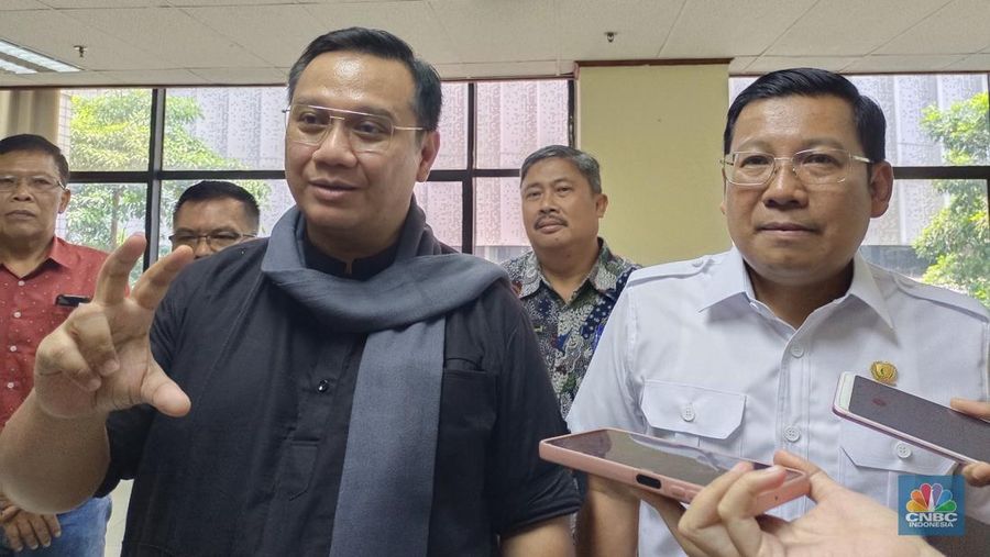 Ombudsman RI mengusulkan agar pemerintah membentuk badan pengelola dana bawang putih seperti Badan Pengelola Dana Perkebunan Kelapa Sawit (BPDPKS) untuk mengelola dana pengembangan maupun dana cadangan pengembangan dari para importir bawang putih. (CNBC Indonesia/Martyasari Rizky)