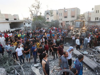 Israel Gempur Pasar yang Penuh Warga Palestina