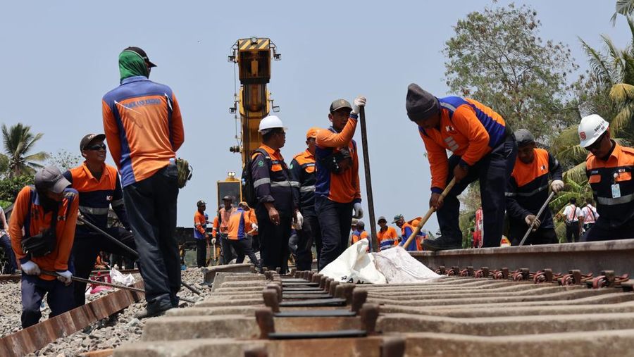 Jalur Sentolo – Wates di Kulon Progo lokasi tabrakan KA Argo Semeru dan KA Argo Wilis sudah selesai diperbaiki. (Dok: KAI)