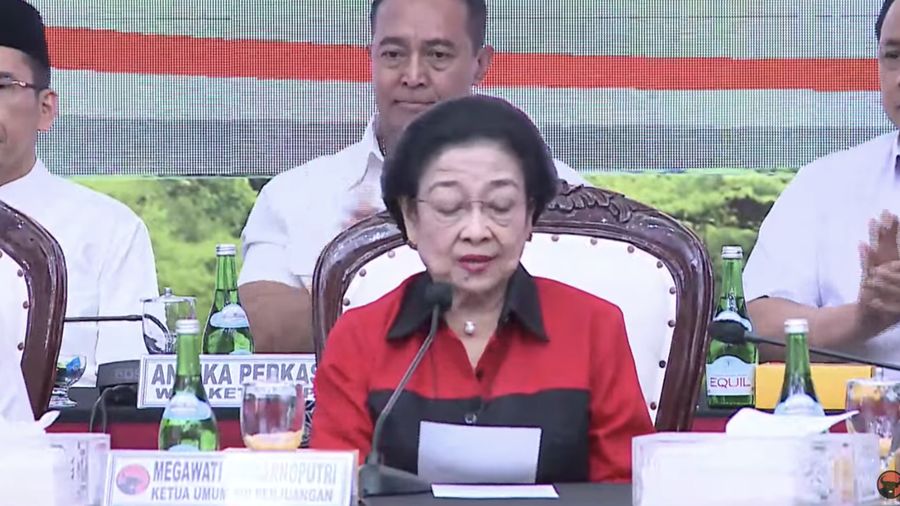 Megawati Soekarnoputri dalam acara pengumuman calon Wakil Presiden pendamping Ganjar Pranowo, Rabu (18/10/2023). (Tangkapan layar Youtube PDI Perjuangan)