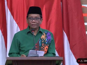 Mahfud: Kepesertaan Gibran Sebagai Cawapres Secara Hukum Sudah Sah