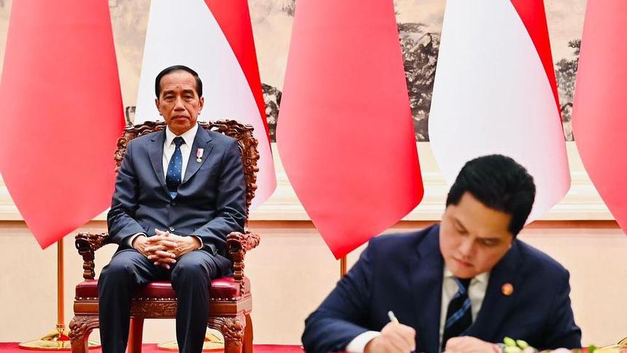 Menteri BUMN Erick Thohir mendampingi Presiden RI Joko Widodo dalam pertemuan bilateral dengan Presiden China Xi Jinping. [IG Erick Thohir]