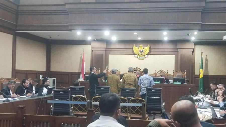 Persidangan Kasus BAKTI