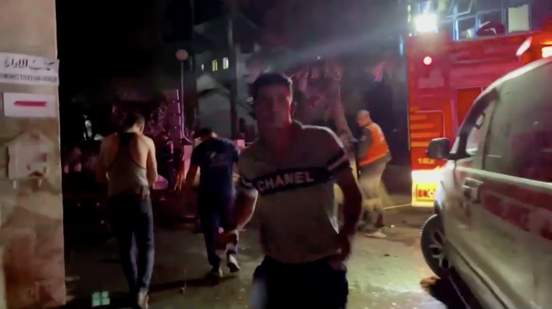 Sebuah video menampilkan detik-detik rumah sakit Gaza dibombardir Israel. Sebuah video menampilkan detik-detik rumah sakit Gaza dibombardir Israel. (Tangkapan Layar Video Reuters)