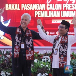 Johan Budi: Soal Berantas Korupsi, Ganjar Punya Mahfud MD