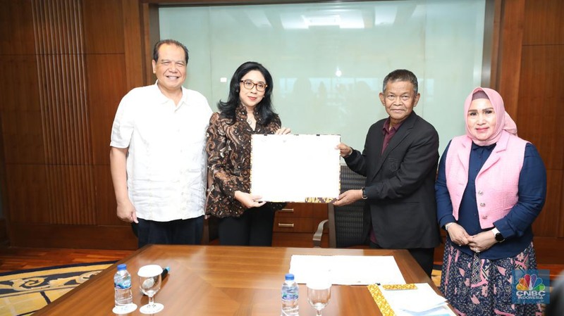 CT ARSA Foundation bekerja sama dengan Pemerintah Provinsi Sulawesi Tenggara membangun rumah sakit khusus kaum duafa di Palu, Sulteng, Kamis (19/10/2023). (CNBC Indonesia/Tri Susilo)
