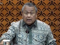 Bos BI Beri Peringatan, Ungkap 5 Beban Ekonomi Global