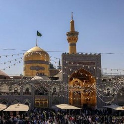 Iran Mendadak Kibarkan Bendera Hitam, Ternyata Ini Alasannya